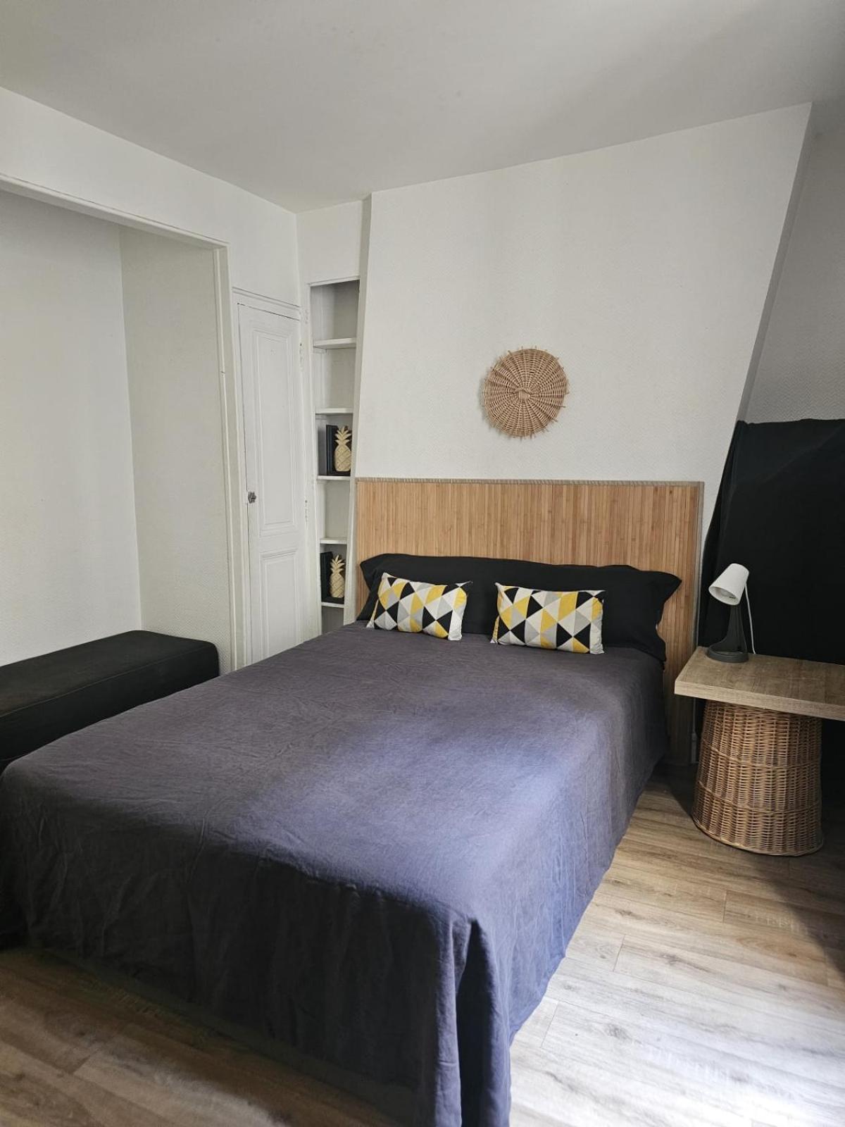 Cozy Apartment In The Heart Of The 10Th ปารีส ภายนอก รูปภาพ